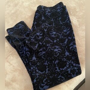 Roz & Ali Black and Blue Patterned Pants